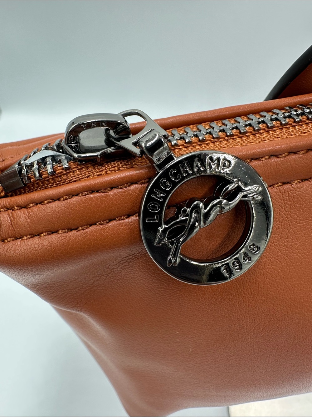 Longchamp Le Pliage Xtra Shoulder Bag Cognac Leather Silver 10370987504 - Picture 3 of 14